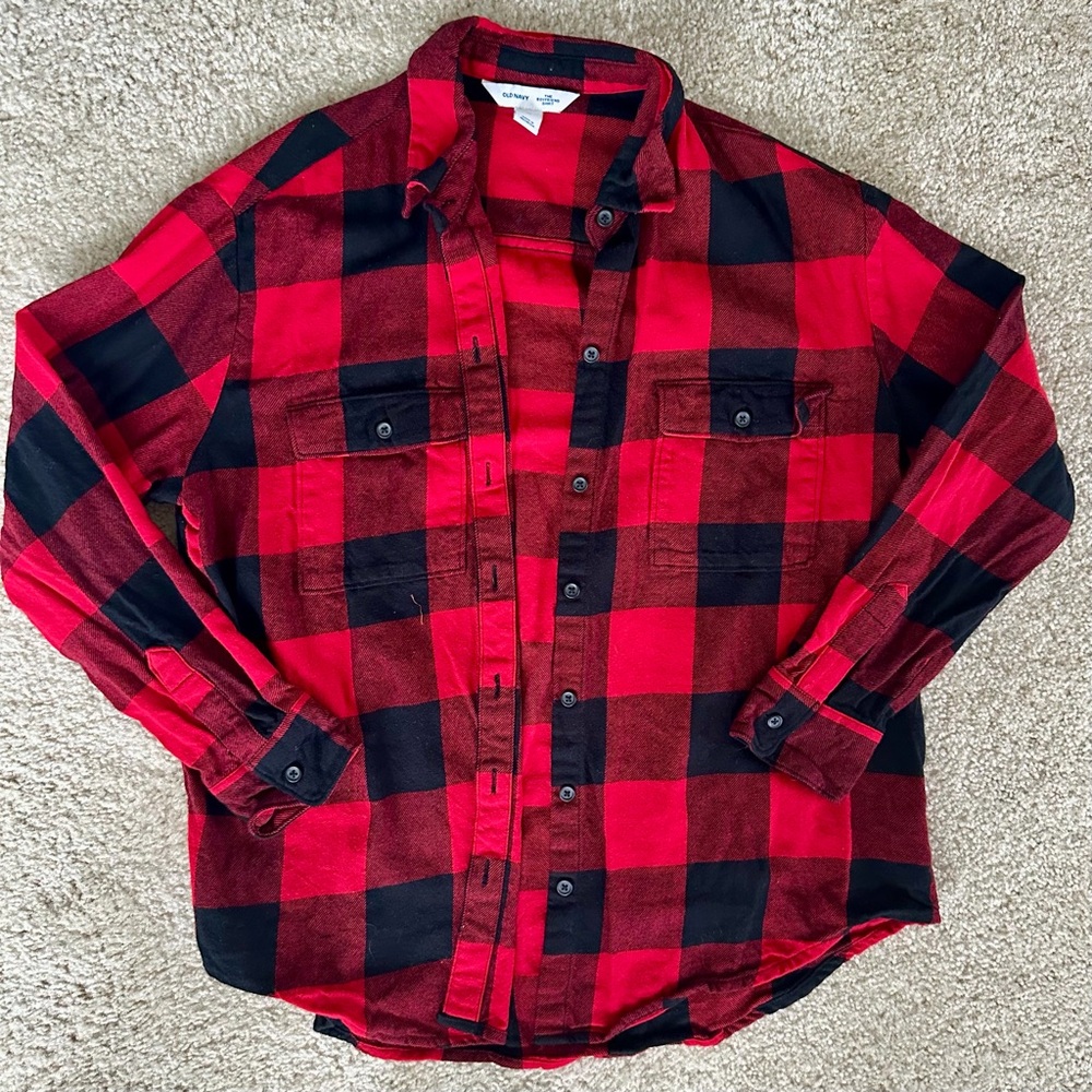 • old navy button down •